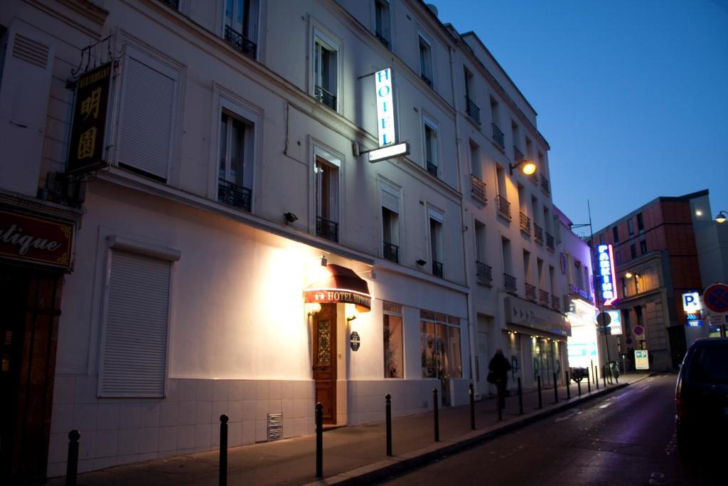 Hotel Hippodrome Париж Екстер'єр фото