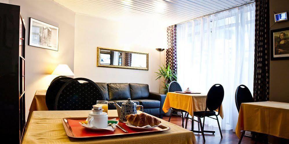 Hotel Hippodrome Париж Екстер'єр фото